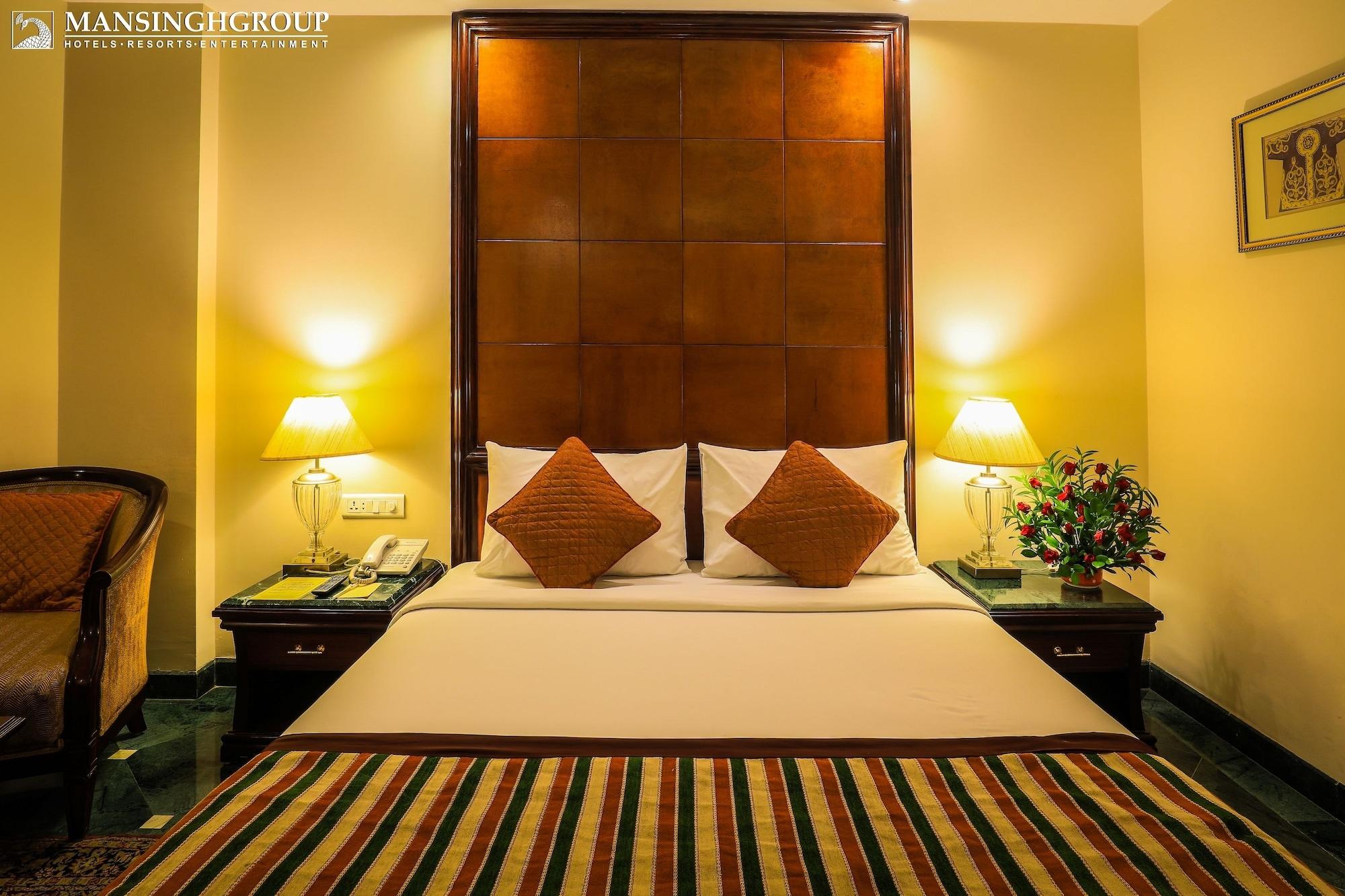 Mansingh Palace, 4*