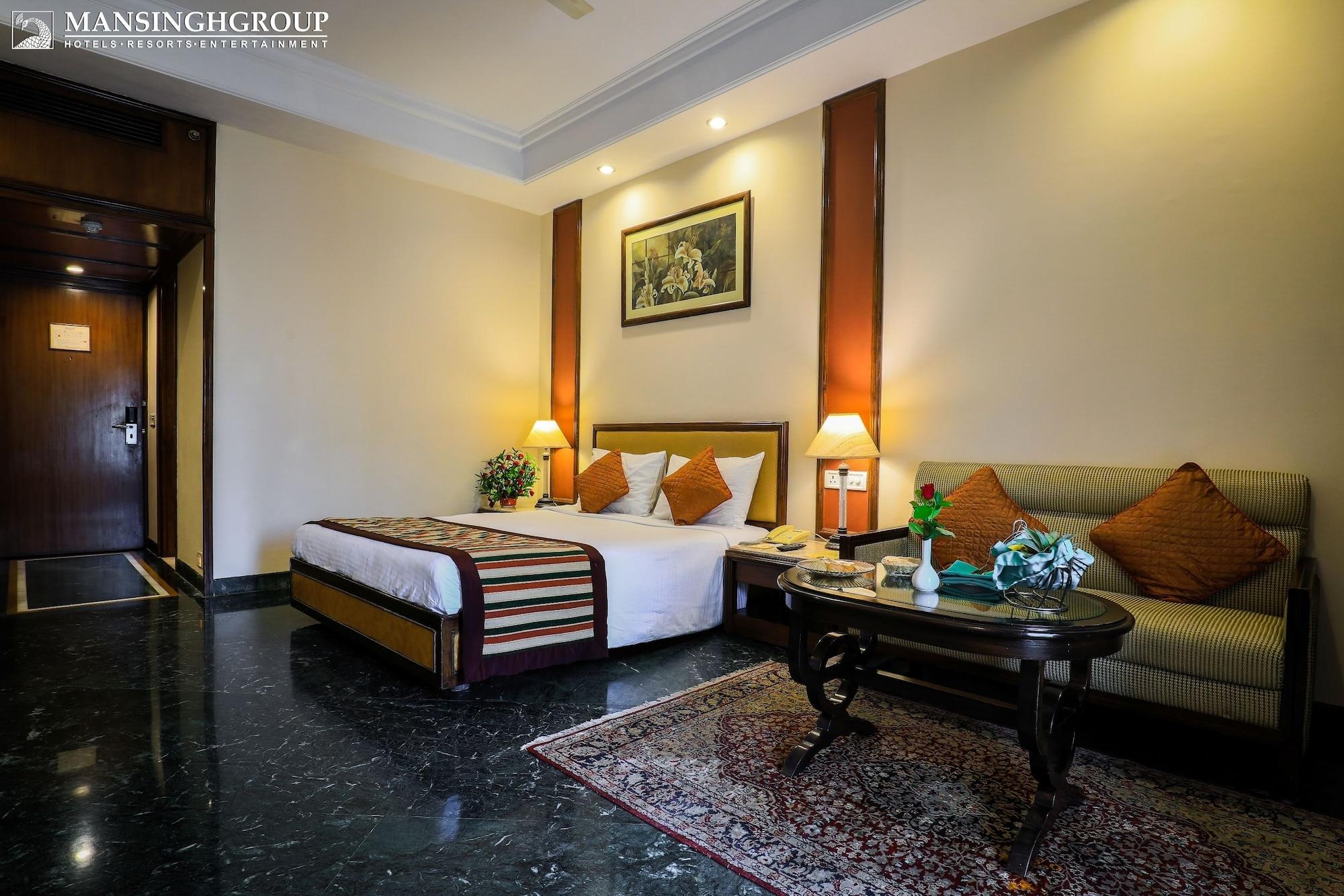 Mansingh Palace, 4*